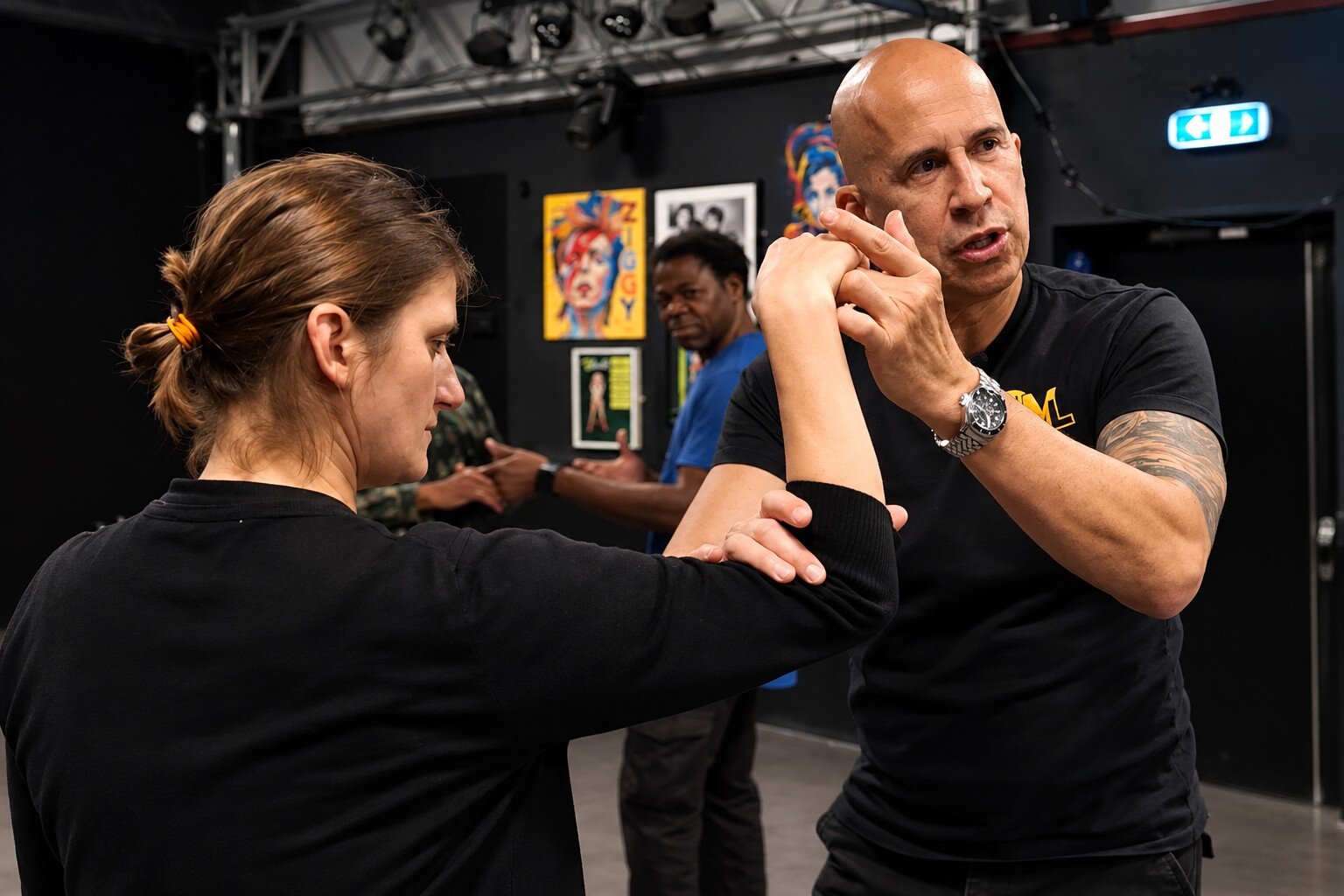 Carlos Paz teaching salsa 